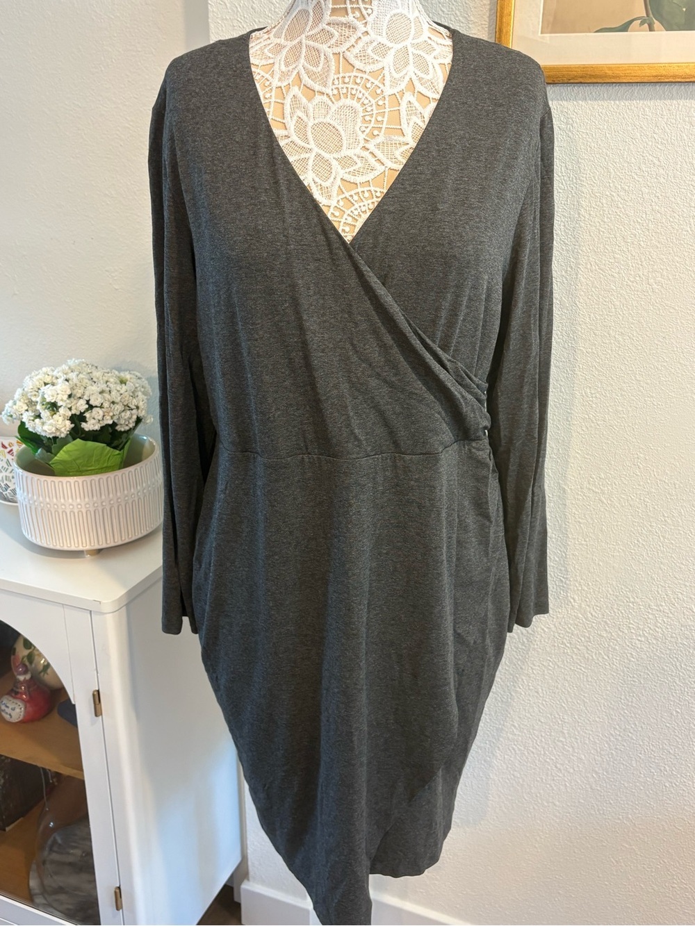 Vince Camuto Charcoal Gray Tulip Hem Crossover Dress- size XL
